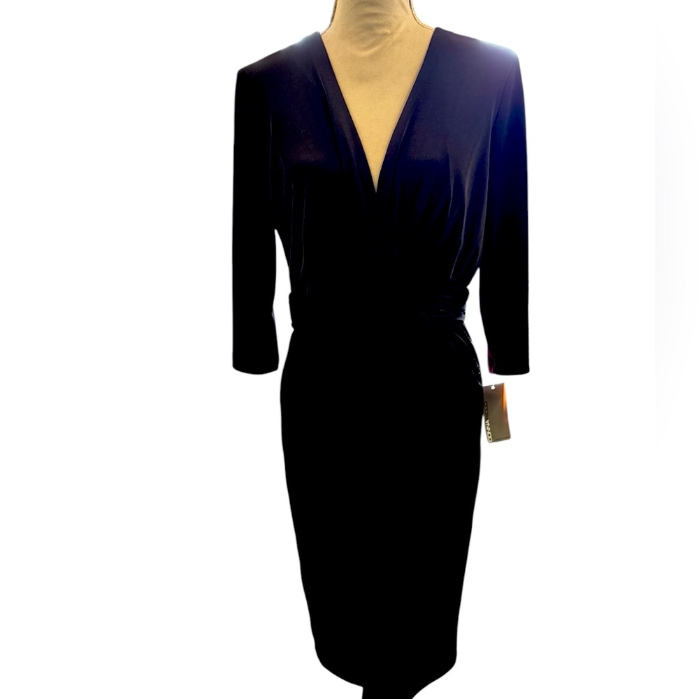NWT Donna Ricco black v neck  dress 10